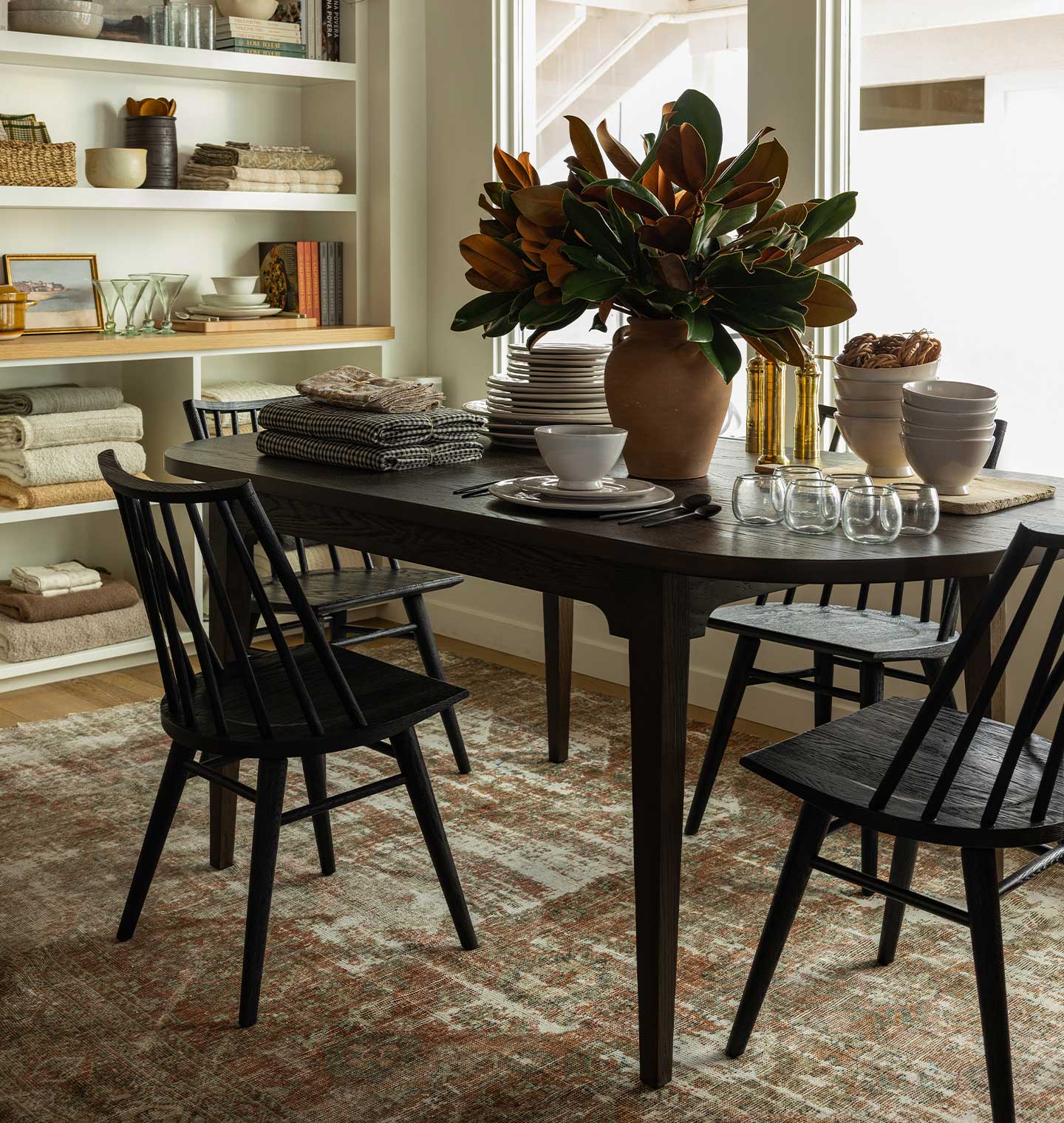 Simeon Dining Table