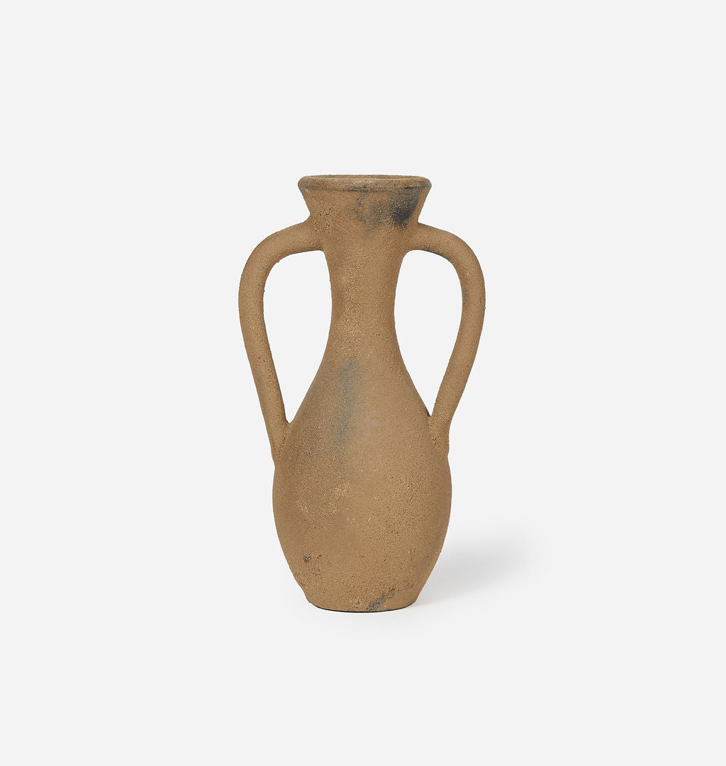 Amil Vase